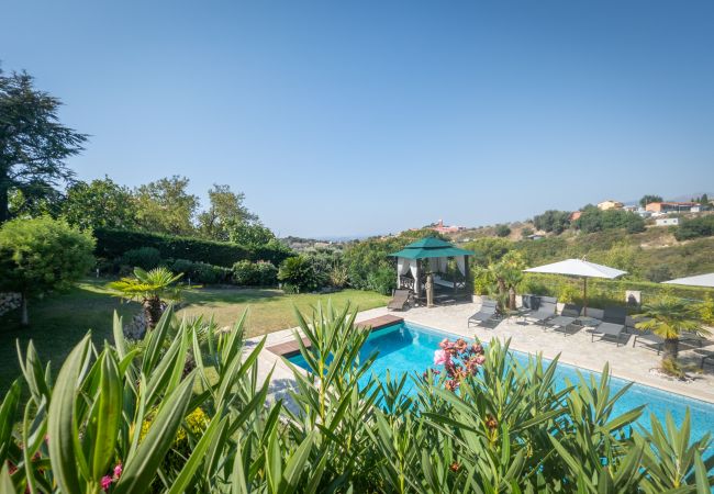 Villa in Nice - HappyFew  La Villa Bellet Villa in Nice - HappyFew  La Villa Bellet
