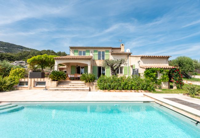 Villa in Tourretes sur Loup - HappyFew: Villa Tourrettes Villa in Tourretes sur Loup - HappyFew: Villa Tourrettes