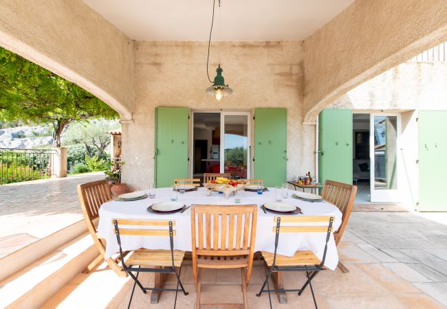 Villa in Tourretes sur Loup - HappyFew: Villa Tourrettes Villa in Tourretes sur Loup - HappyFew: Villa Tourrettes