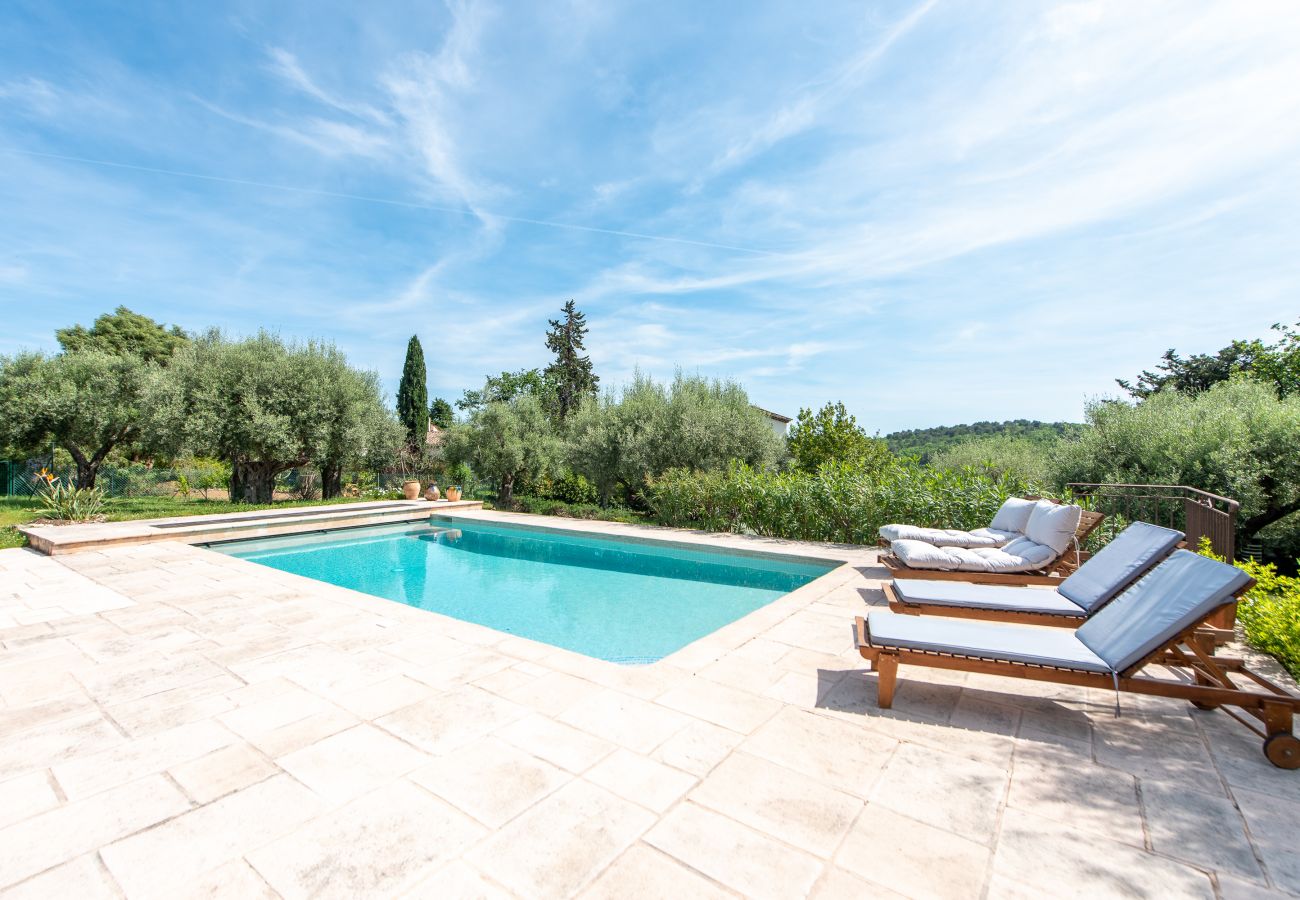 Villa in Tourretes sur Loup - HappyFew: Villa Tourrettes Villa in Tourretes sur Loup - HappyFew: Villa Tourrettes