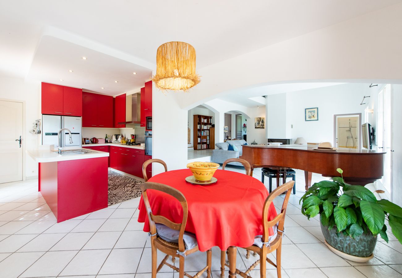 Villa in Tourretes sur Loup - HappyFew: Villa Tourrettes Villa in Tourretes sur Loup - HappyFew: Villa Tourrettes