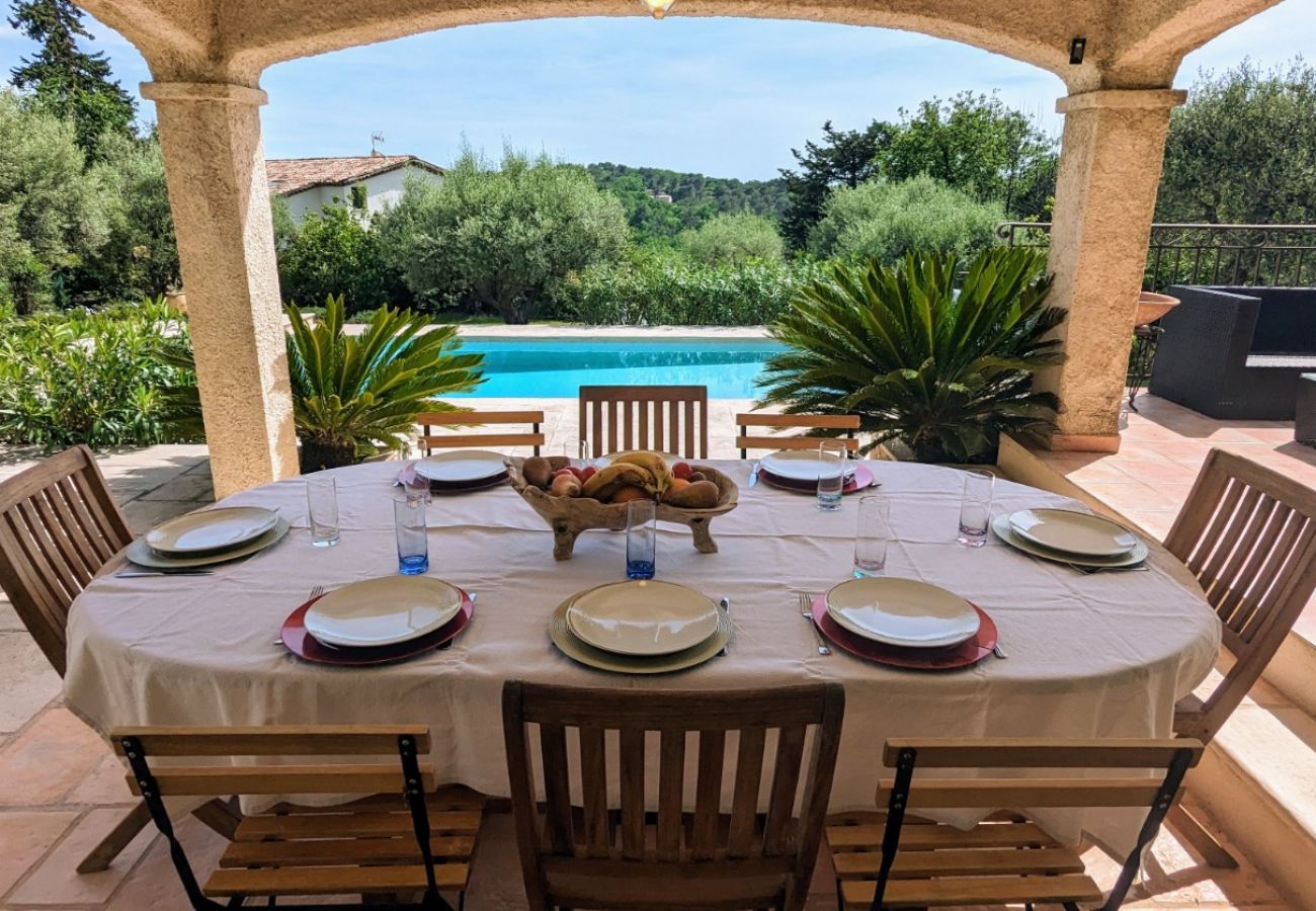 Villa in Tourretes sur Loup - HappyFew: Villa Tourrettes Villa in Tourretes sur Loup - HappyFew: Villa Tourrettes