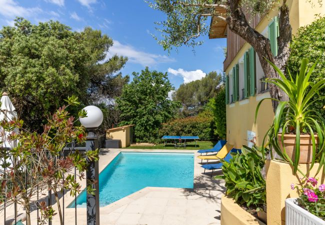 Villa in Nice - HappyFew La Villa Summertime Villa in Nice - HappyFew La Villa Summertime