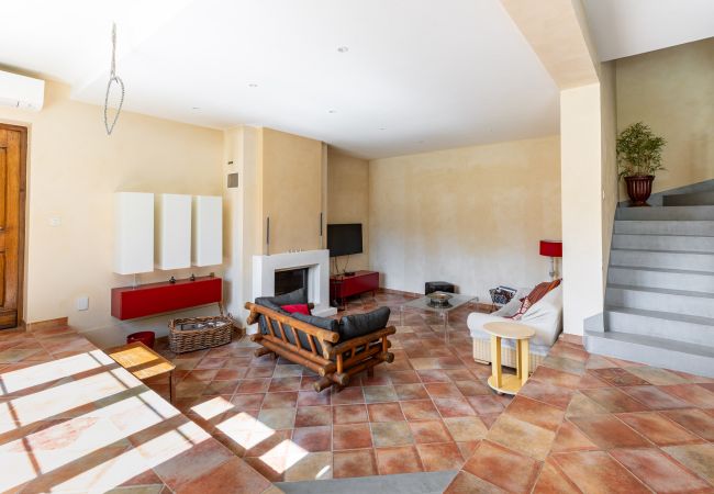 Villa in Saint-Martin-du-Var - HappyFew La Villa Lilas Villa in Saint-Martin-du-Var - HappyFew La Villa Lilas