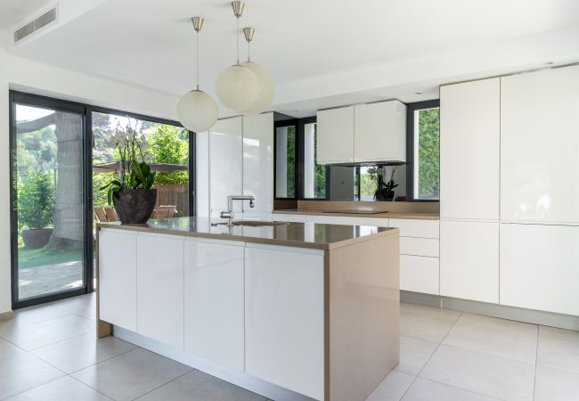 Villa in Nice - Happyfew la Villa Cedra Villa in Nice - Happyfew la Villa Cedra