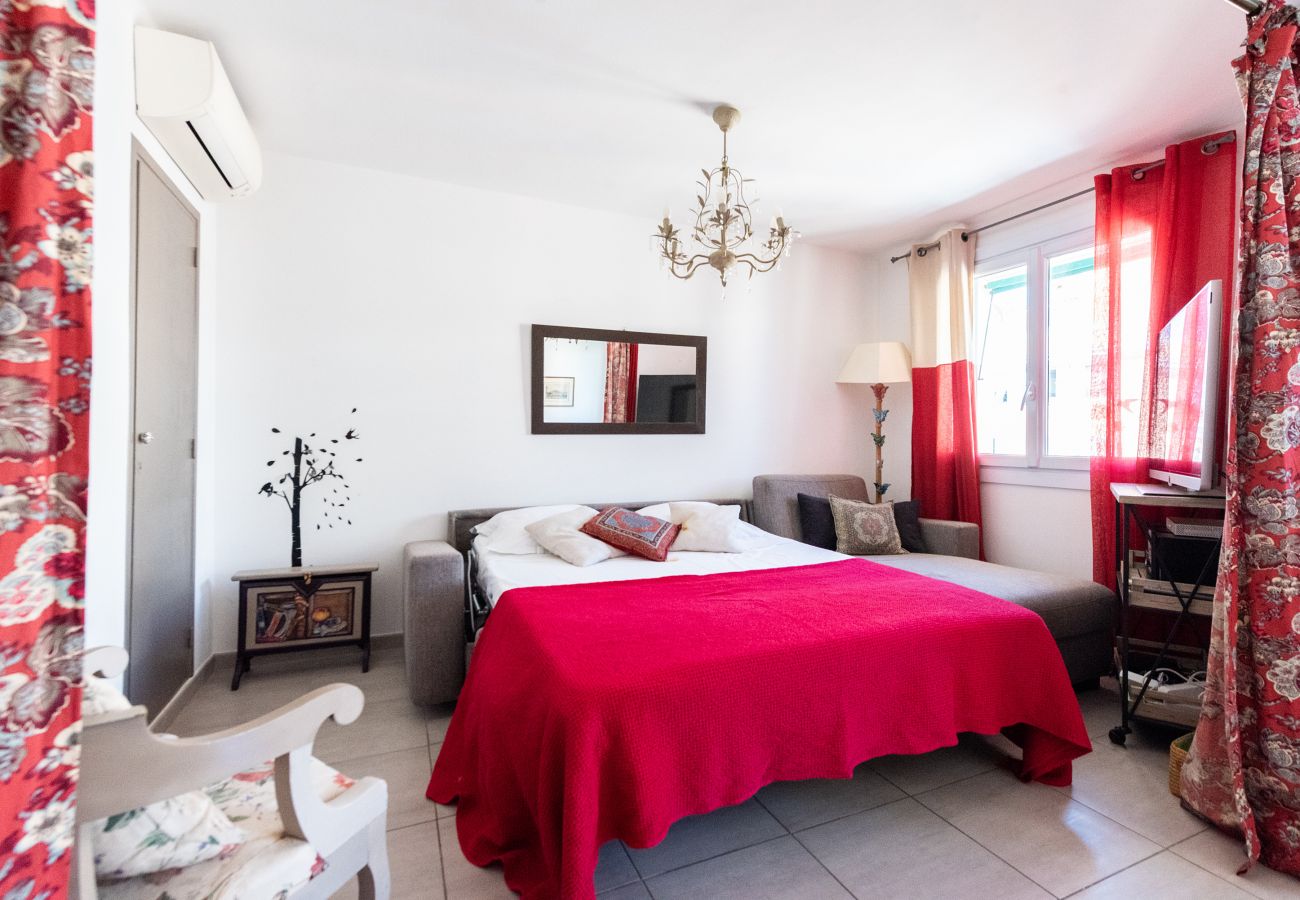 Appartement à Nice - L'anse Lympia Appartement à Nice - L'anse Lympia