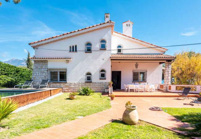 Villa à Roquebrune-Cap-Martin - La demeure des Colibris Villa à Roquebrune-Cap-Martin - La demeure des Colibris