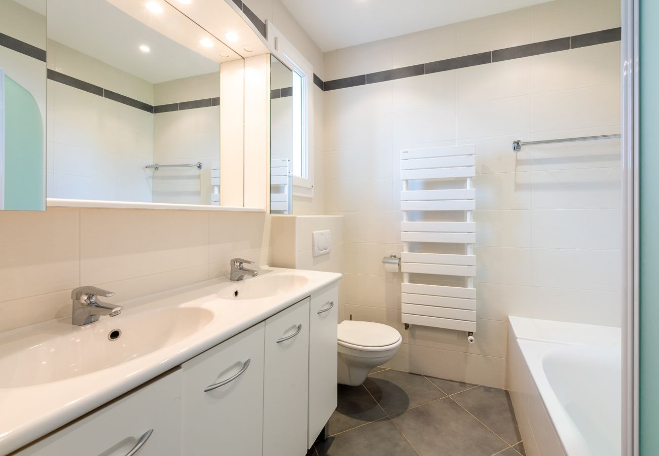 Villa à Roquebrune-Cap-Martin - La demeure des Colibris Villa à Roquebrune-Cap-Martin - La demeure des Colibris