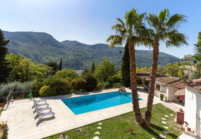 Villa à Saint-Martin-du-Var - HappyFew La Villa Lilas Villa à Saint-Martin-du-Var - HappyFew La Villa Lilas