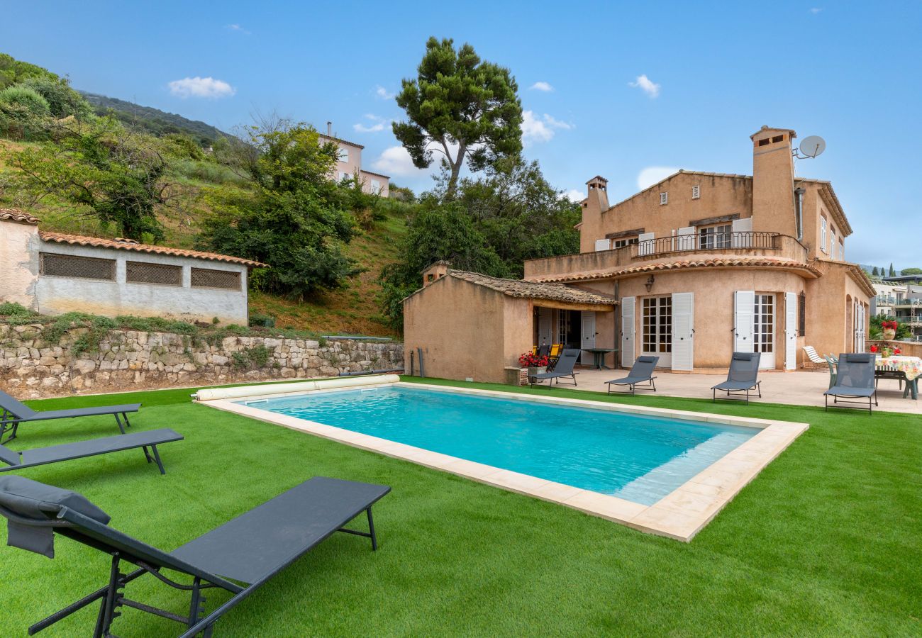 Villa à Gattières - Happyfew La villa Gattières